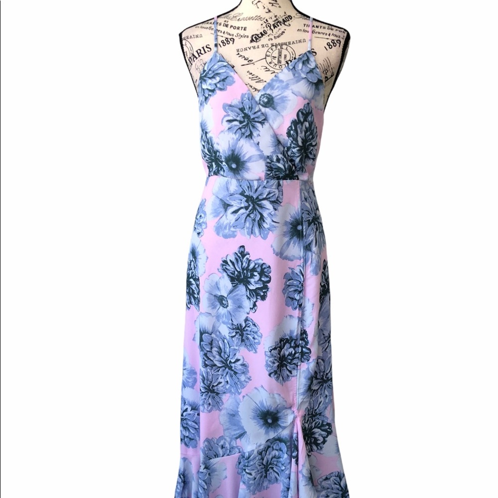Akira Maxi